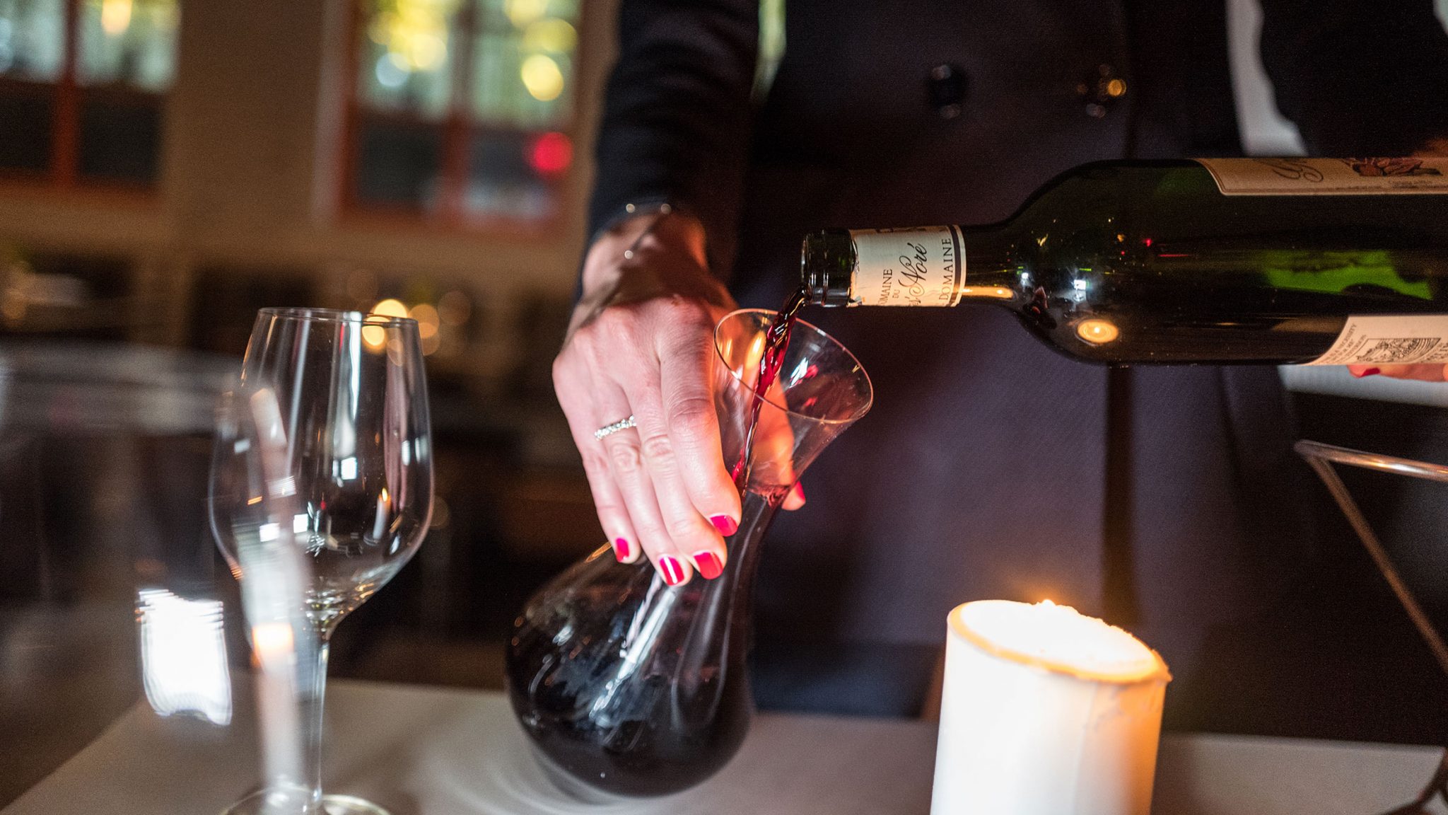 The unsung heroes of wine service